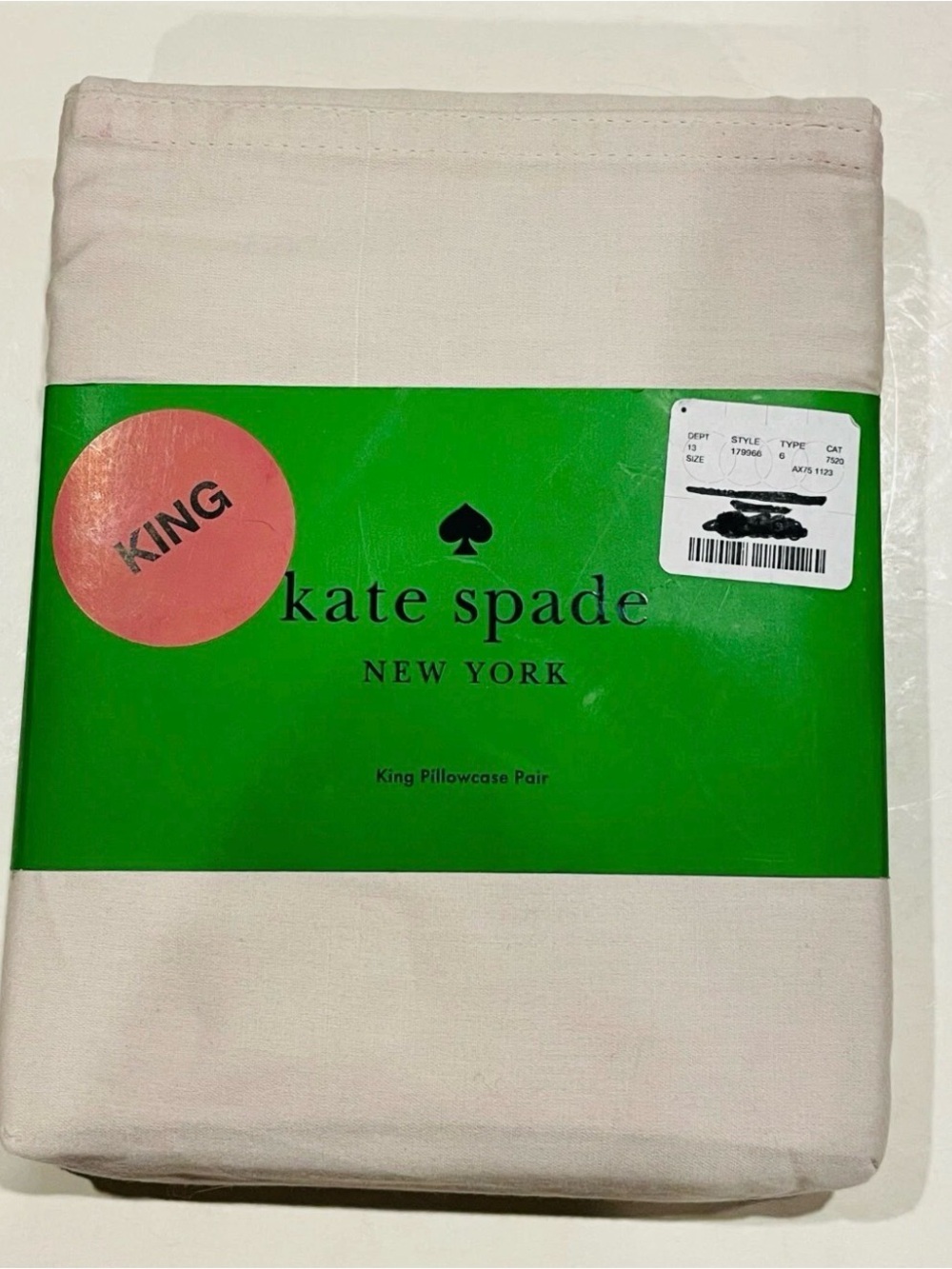 KATE SPADE NWT Beige Pillowcases Beige 100% Cotton Sateen- Set of 2- Size King